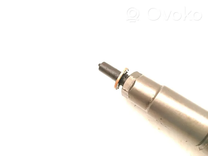 Chrysler Voyager Injecteur de carburant 15062058F