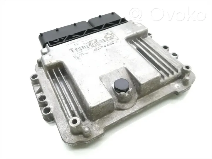 MG 6 Sterownik / Moduł ECU 0281018943