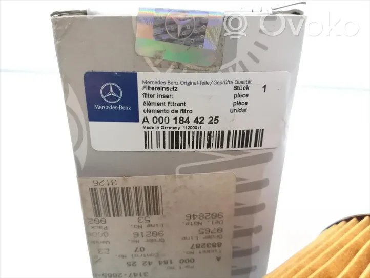 Mercedes-Benz T2 Öljynsuodattimen kannake A0001844225