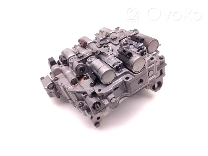 Audi A4 S4 B7 8E 8H Cuerpo de válvula de la caja de cambios de la transmisión 06Z180262D