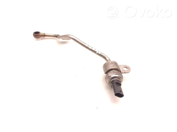 BMW X3 F25 Exhaust gas pressure sensor 8514018