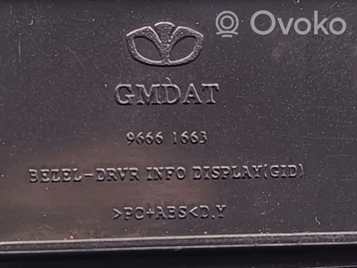 Opel Antara Rivestimento pannello centrale del cruscotto 9666-1663