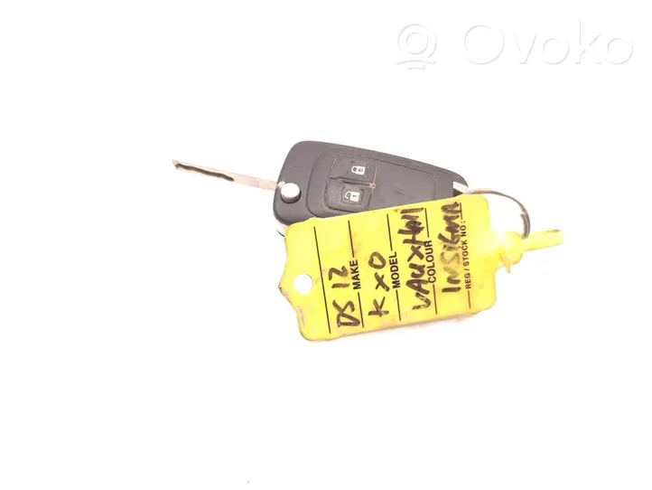 Opel Zafira B Ignition key/card 13500233