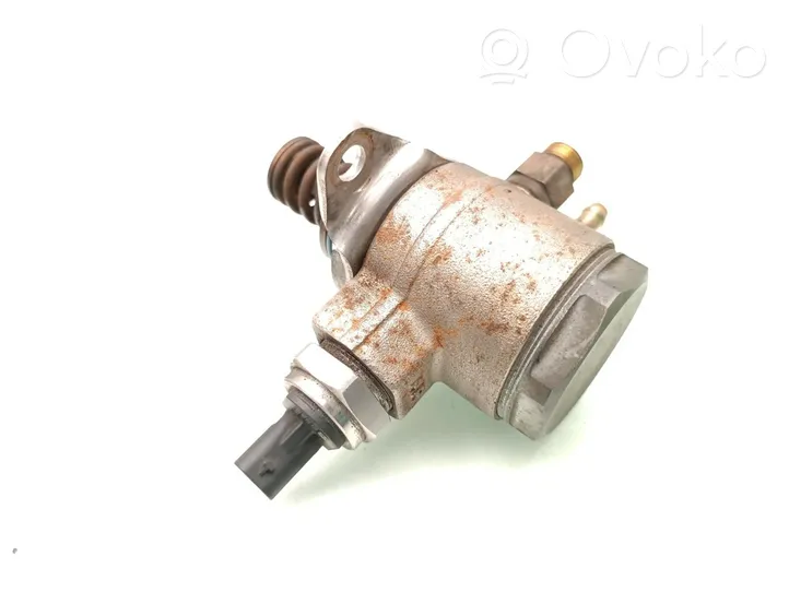 Volkswagen Golf VI Pompe d'injection de carburant à haute pression 03C127026M