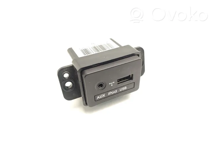 KIA Sorento Câble adaptateur AUX 2P000