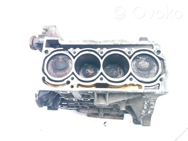 Volkswagen Touran I Engine block BLF