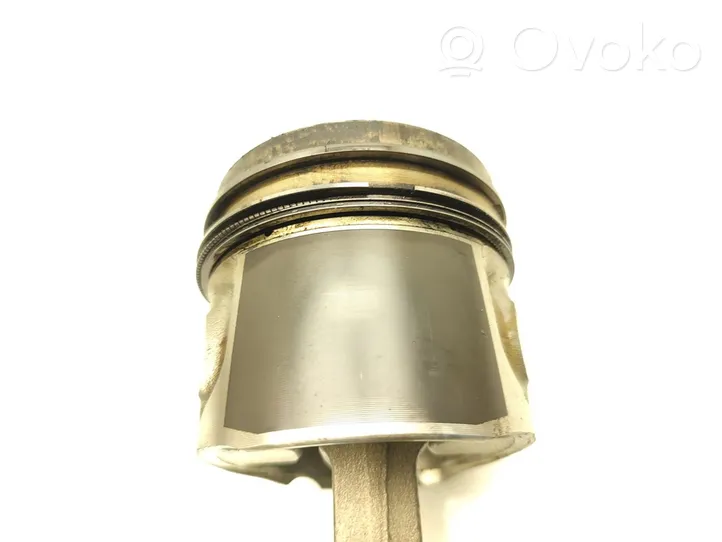 Honda Accord Piston avec bielle N22B1