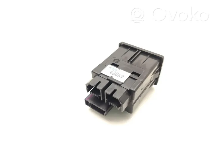 Ford Courier Connecteur/prise USB JK2T-14F014-AB