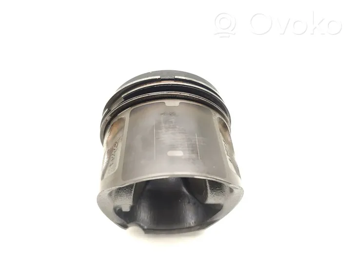 Citroen Relay III Piston 4HG(P22DTE)