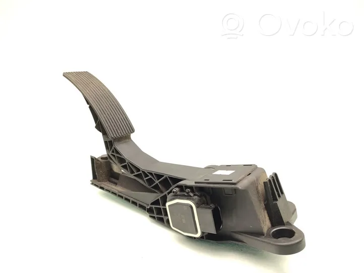 Mercedes-Benz ML AMG W164 Accelerator throttle pedal A1643000004