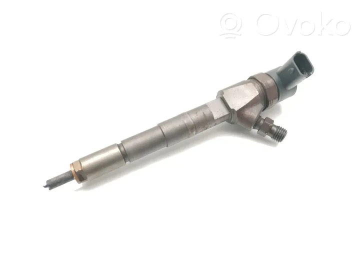 Opel Combo D Injecteur de carburant 0445110524