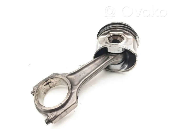 Chrysler Voyager Piston with connecting rod ENR