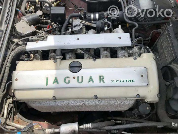 Jaguar XJ X300 Moteur JLM11646N