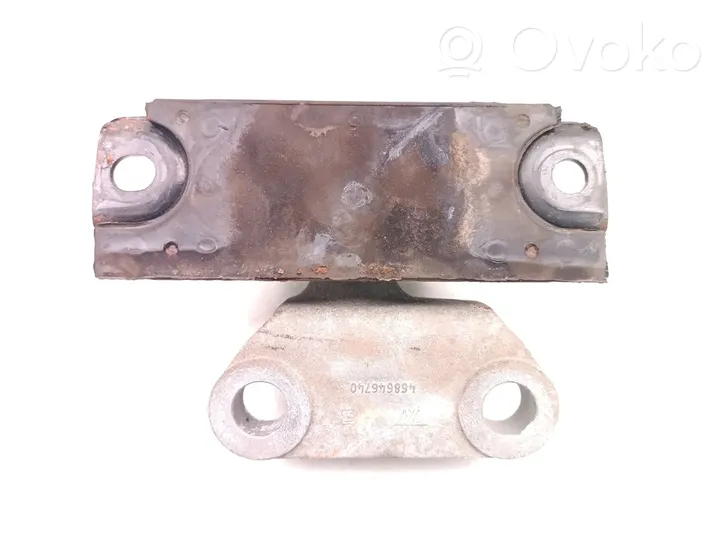 Opel Corsa D Supporto di montaggio del motore 13130745