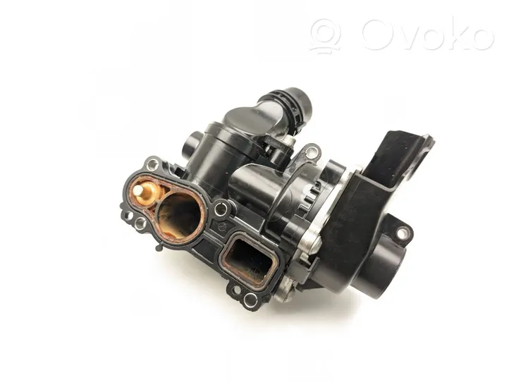 Audi A3 S3 8P Pompe de circulation d'eau 06H121026DS