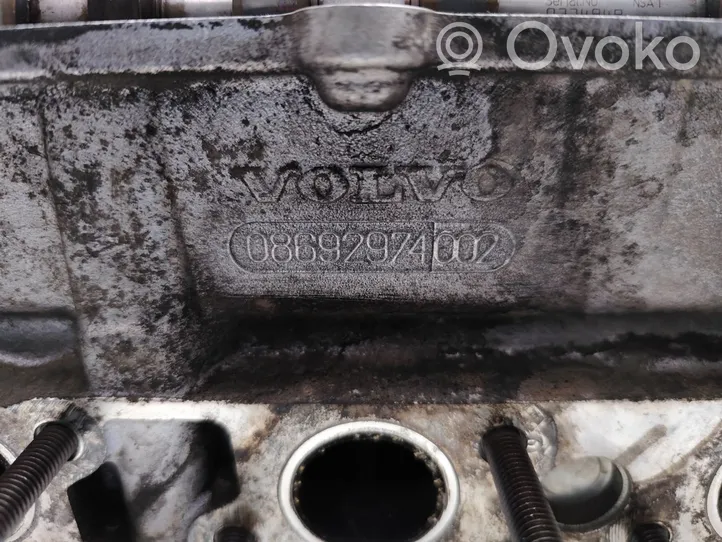 Volvo XC90 Głowica silnika 08692974