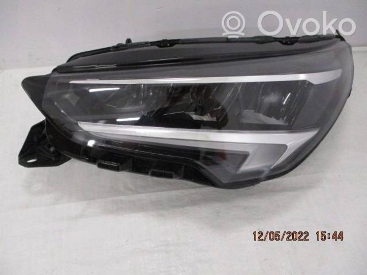 Opel Corsa F Lampa przednia 