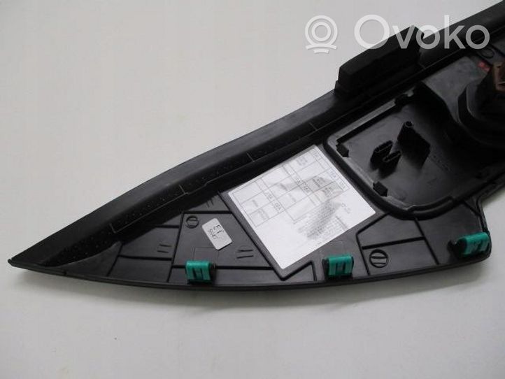 Renault Koleos I Dashboard side end trim 60190488R