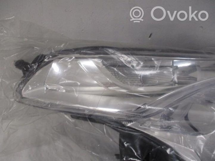 Citroen C1 Lampa przednia 90060984