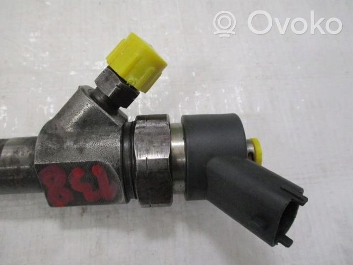 Renault Master II Fuel injectors set 0445110110 8200100272