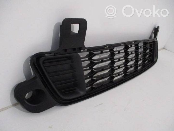 Citroen C-Elysée Grille inférieure de pare-chocs avant 9676958280