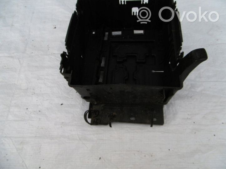 Citroen C3 Picasso Vassoio scatola della batteria 9686203780