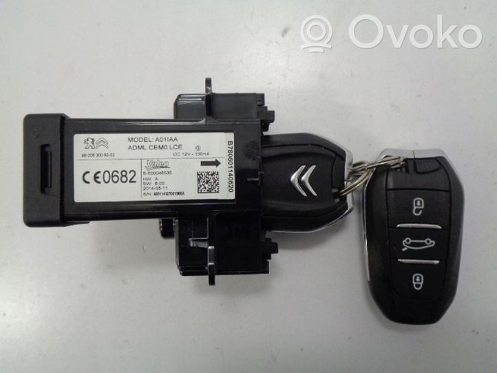 Citroen C4 II Picasso Komputer / Sterownik ECU i komplet kluczy 9808016480