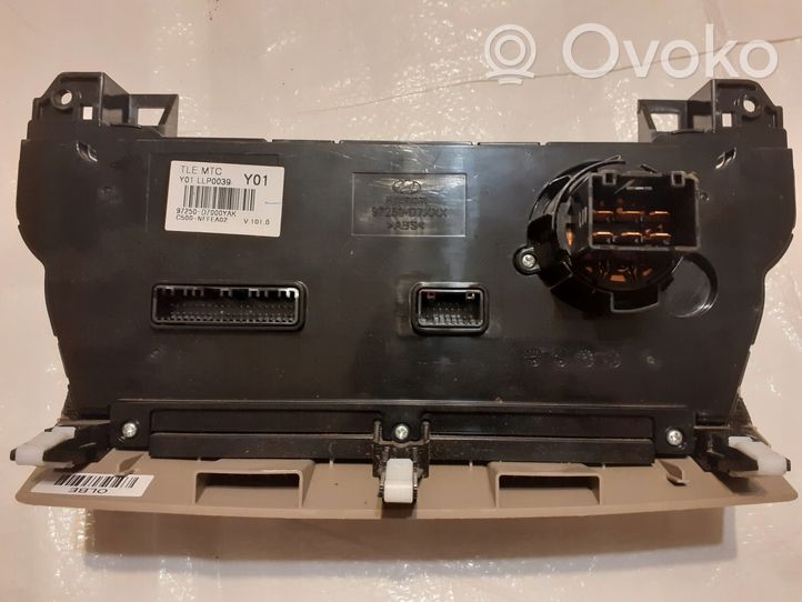 Hyundai Tucson TL Climate control unit 97250D7000