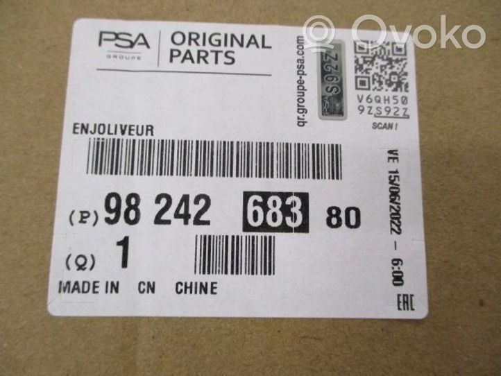 Citroen C4 Grand Picasso Griglia superiore del radiatore paraurti anteriore 9824268380 9824268377