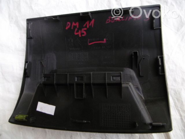 Citroen Berlingo Rivestimento del pannello 9680939077