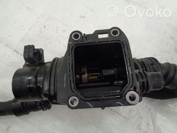 Peugeot 5008 II Termostat / Obudowa termostatu 9812131480