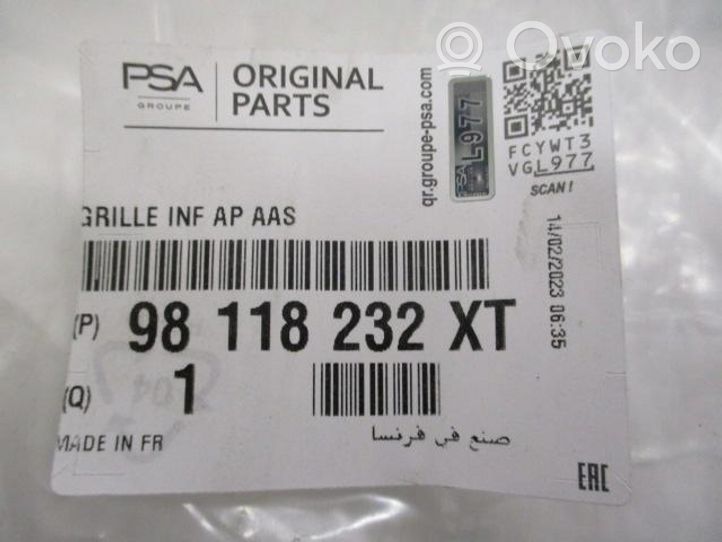 Opel Zafira Life Grille inférieure de pare-chocs avant 9811718877