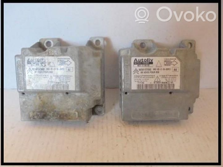 Citroen C4 Grand Picasso Module de contrôle airbag 9658137980