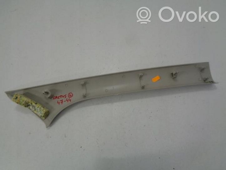 Citroen C4 III e-C4 Muu kynnyksen/pilarin verhoiluelementti 9801350777