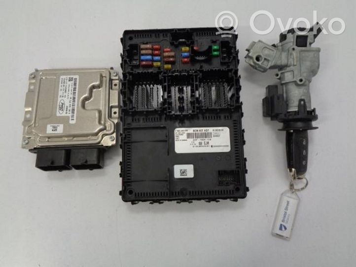 Ford Fiesta Komputer / Sterownik ECU i komplet kluczy 