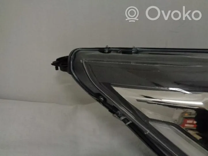 Citroen C4 II Lampa przednia 9808623880