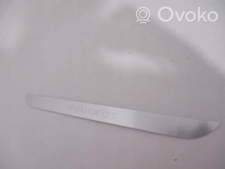 Peugeot 508 Front sill (body part) 98071119VP