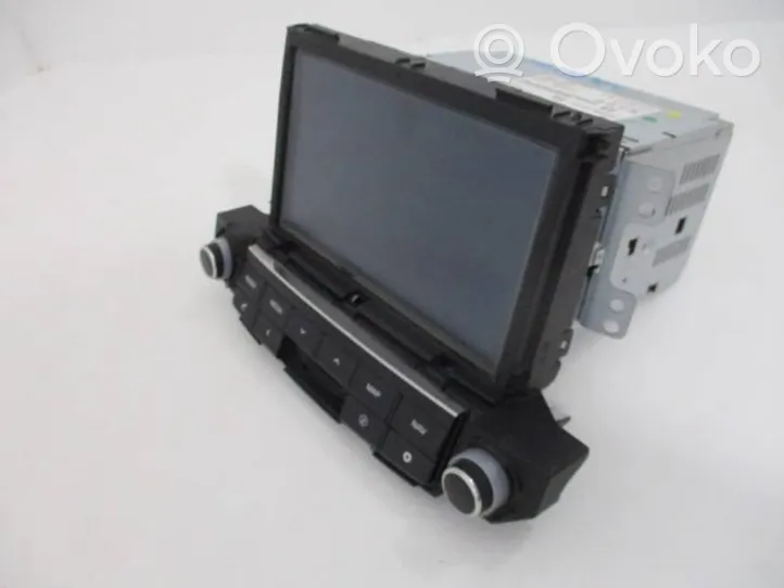 Hyundai Tucson TL Panel / Radioodtwarzacz CD/DVD/GPS 96560D70004X