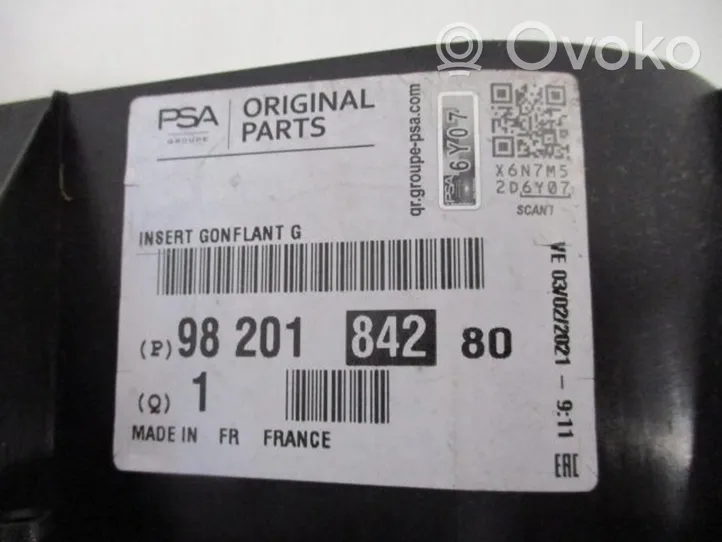 Peugeot Rifter Sivuhelman/astinlaudan suoja 9820184280