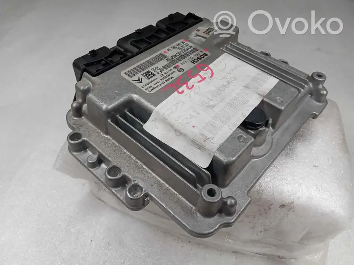 Peugeot 307 Calculateur moteur ECU 0281011634