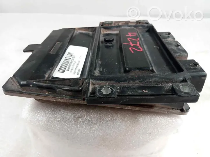 Nissan Micra Sterownik / Moduł ECU 8200340940