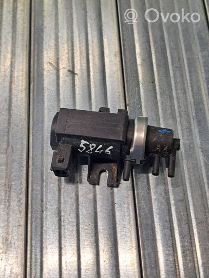 Nissan X-Trail T30 Solenoidinis vožtuvas 14956AW401