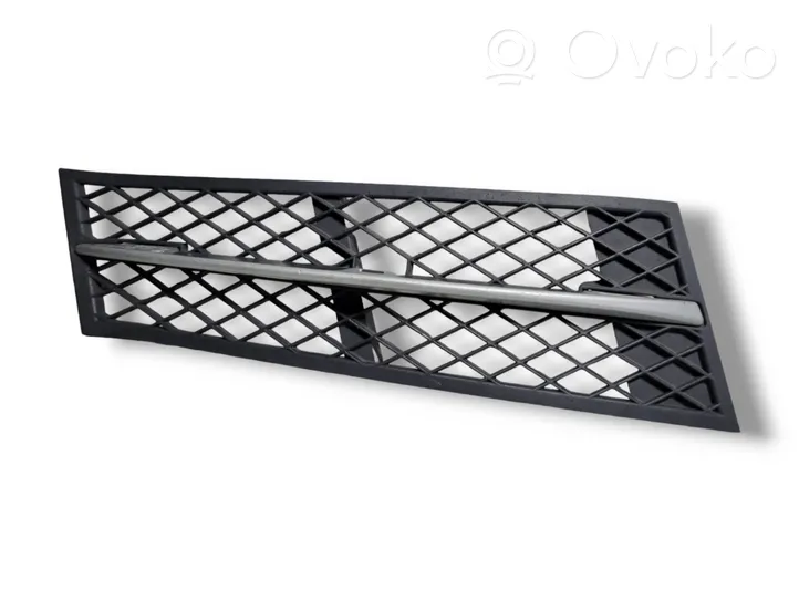 BMW 5 F10 F11 Grille inférieure de pare-chocs avant 7200698