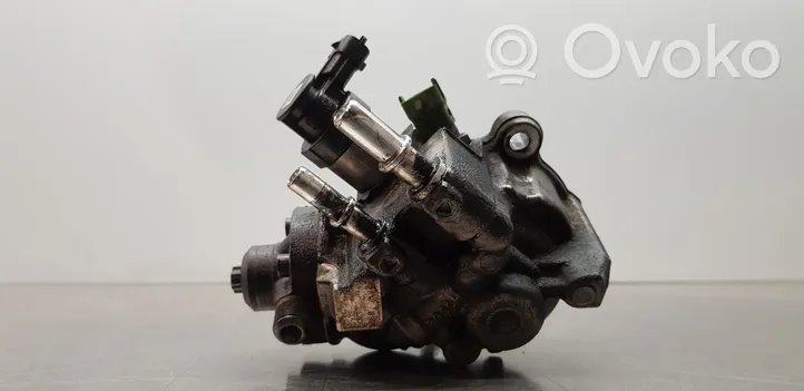 Land Rover Discovery Sport Pompe d'injection de carburant à haute pression LR073700