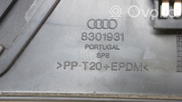 Audi A4 S4 B6 8E 8H Osłona / Obudowa fotela przedniego pasażera 8E0959777