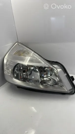 Renault Espace IV Lampa przednia 7701064398