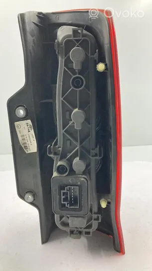 Fiat Qubo Lampa tylna 1391434080