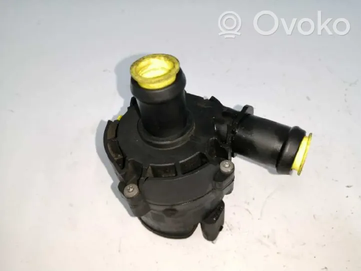 Seat Toledo IV (NH) Pompe de circulation d'eau 5C0965567