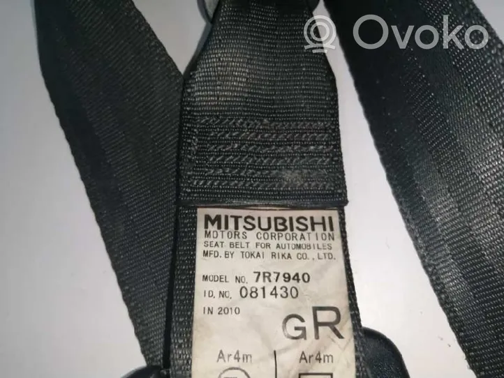 Mitsubishi Lancer VIII Pas bezpieczeństwa fotela tylnego 7R7940