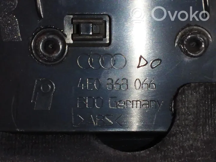 Audi A8 S8 D3 4E Takaoven verhoilu 4E0868066